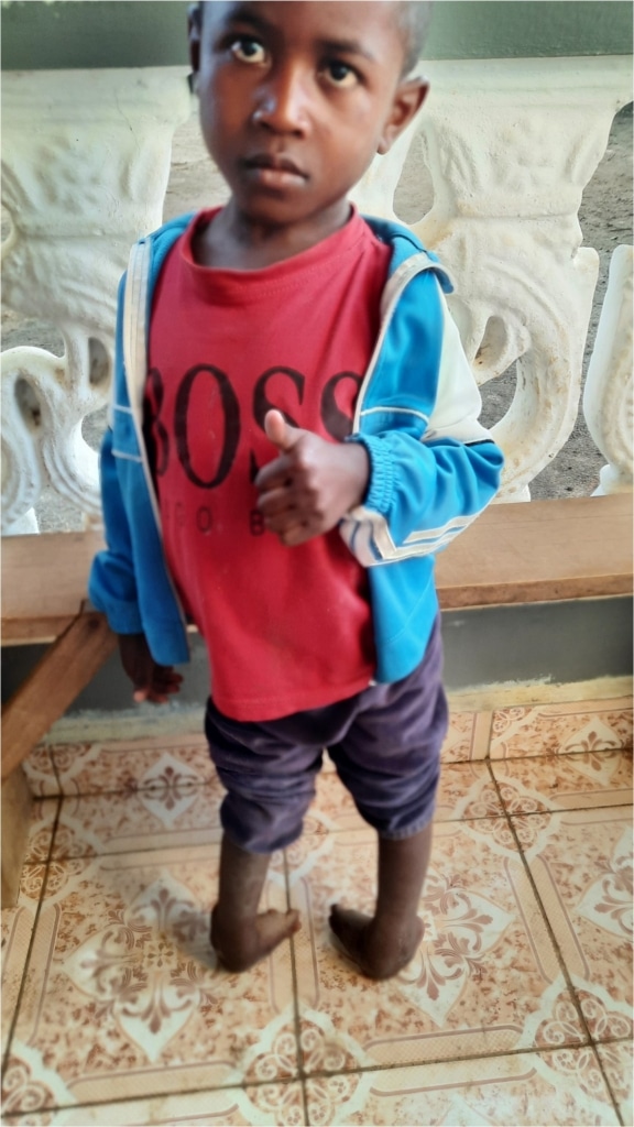 Construction d&rsquo;un bâtiment scolaire et d&rsquo;une bibliothèque