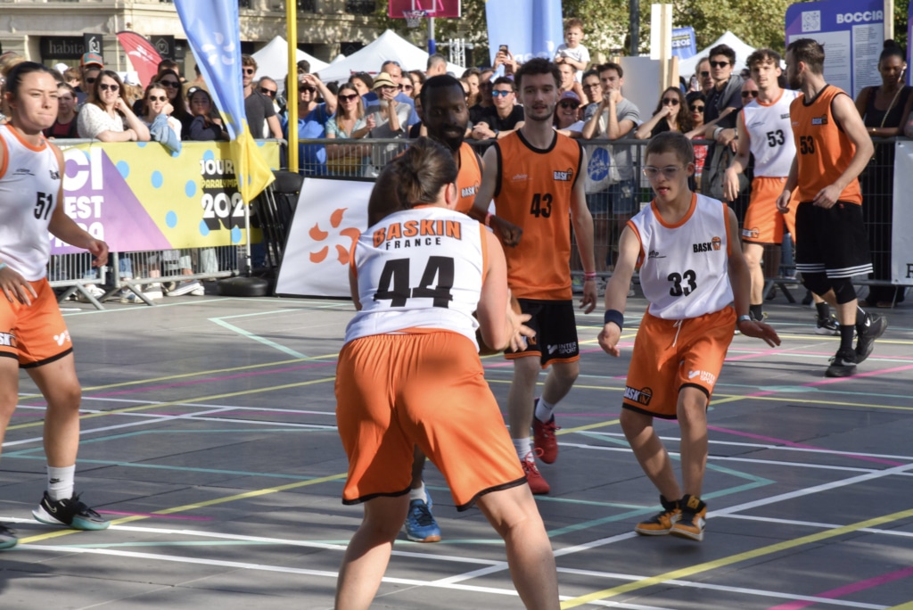 Privé : 15-HR_20231008_072_dev