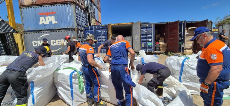 Envoi de produits alimentaires en faveur de la population mahoraise