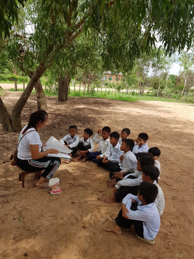 Formation des soignants, apport du matériel médical