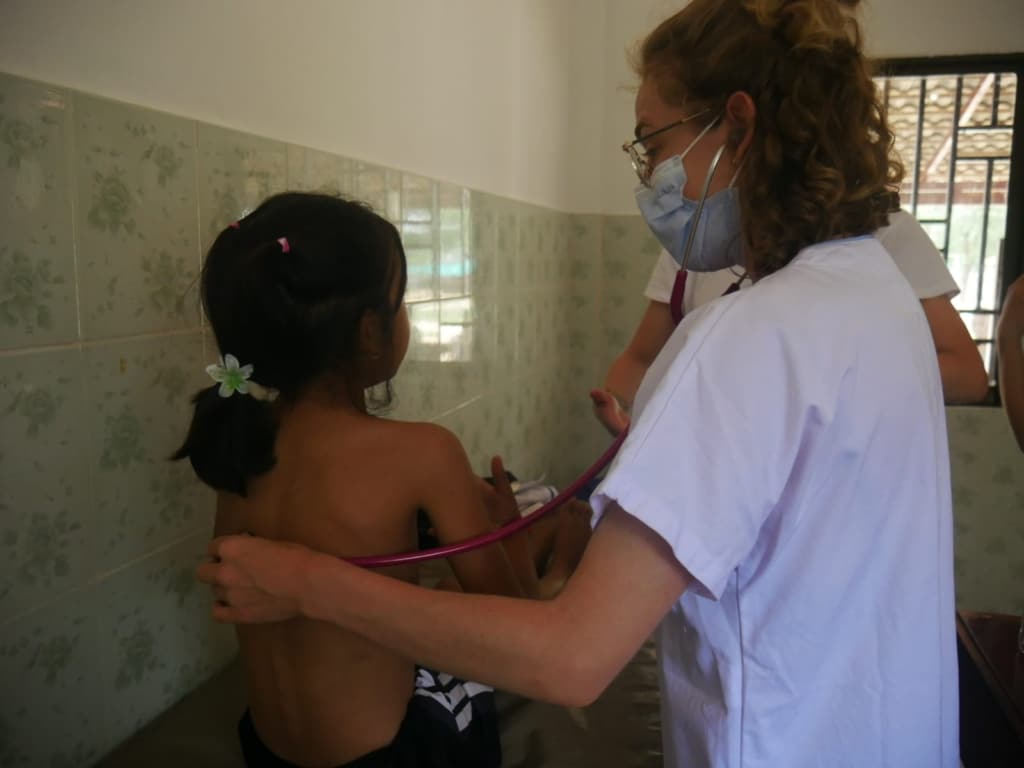 Privé : Cambodge-Education pour la sante