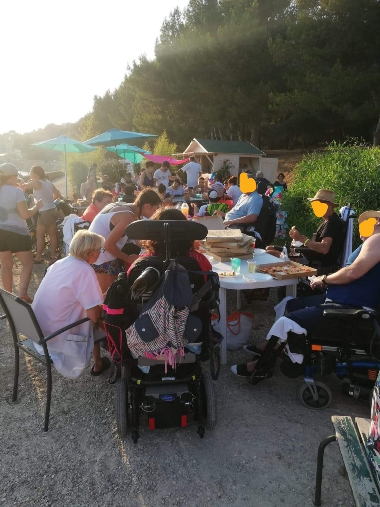 Privé : 2499379526766151